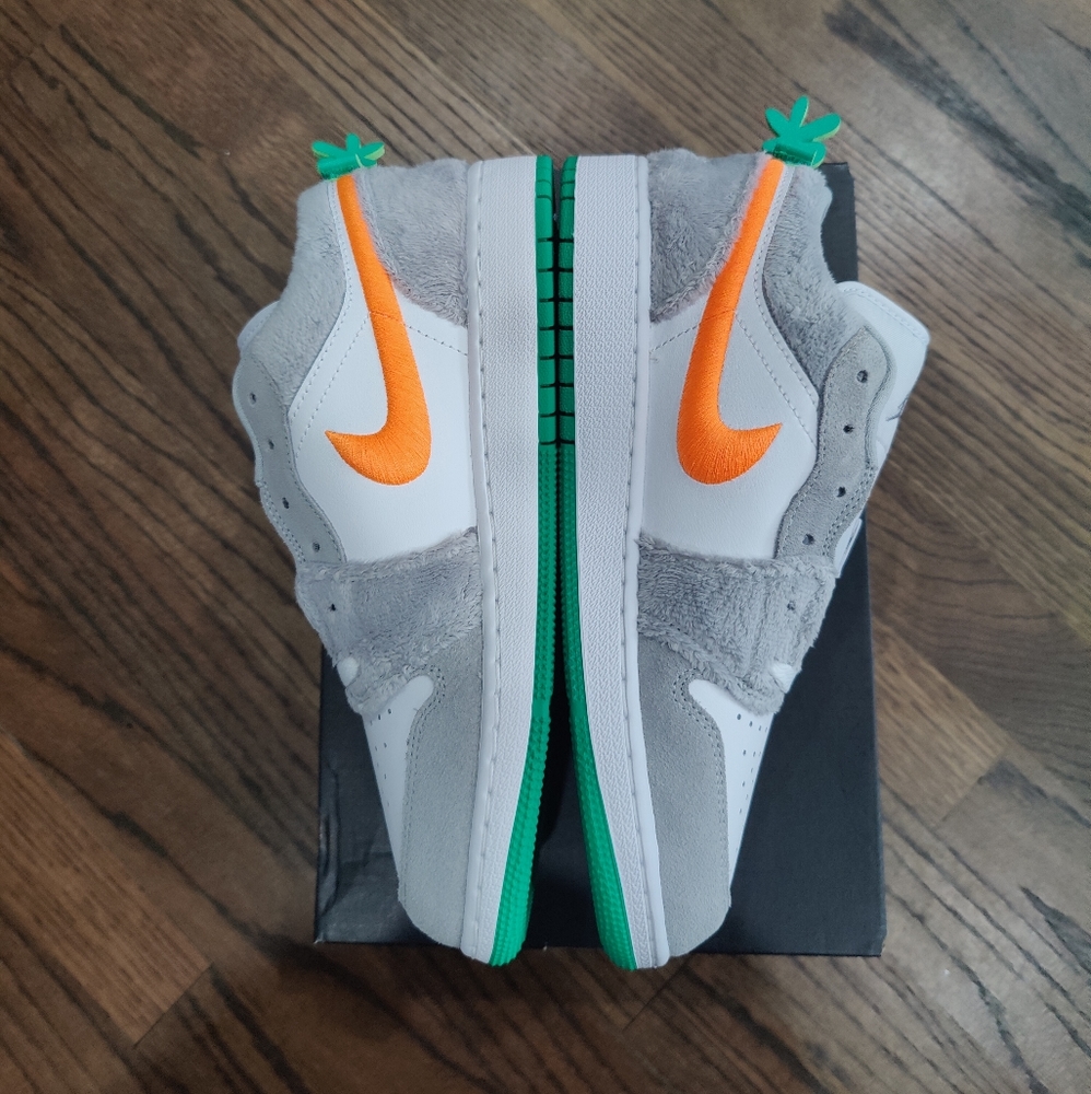 Air Jordan 1 low GS Rabbit - Picture 3 of 6